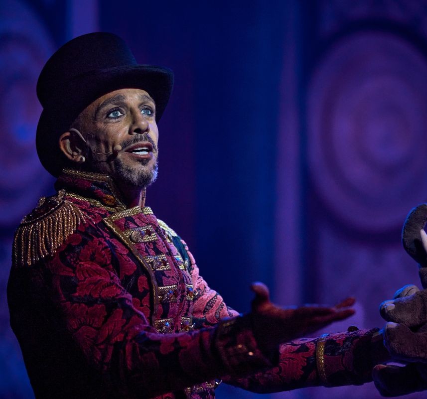 RCSM_Theatre_Show_15574_WOL_857x800.jpg  