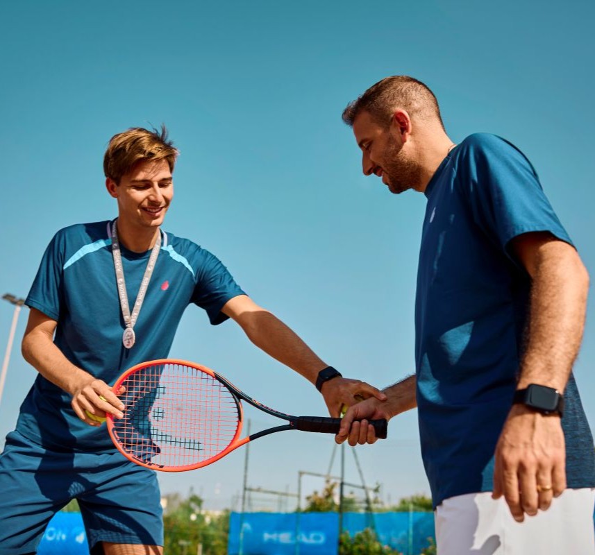 AL_14761_Tennis_WOL_857x800.jpg  